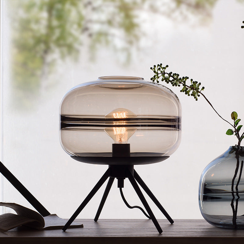 LYXEN™ Vetra – Hand-Blown Glass Table Lamp