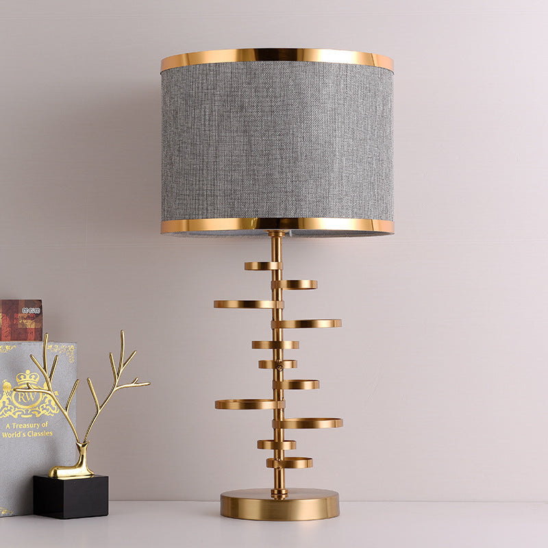 Lyxen HaloLux™ Modern Copper Table Lamp
