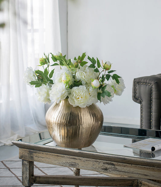 Lyxen™ Golden Horizon – Aluminum Accent Vase