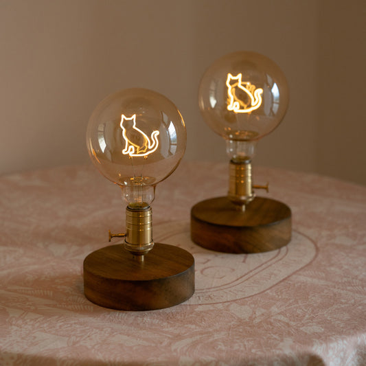 LYXEN™ LumiCat – Heartlight Walnut Bedside Lamp