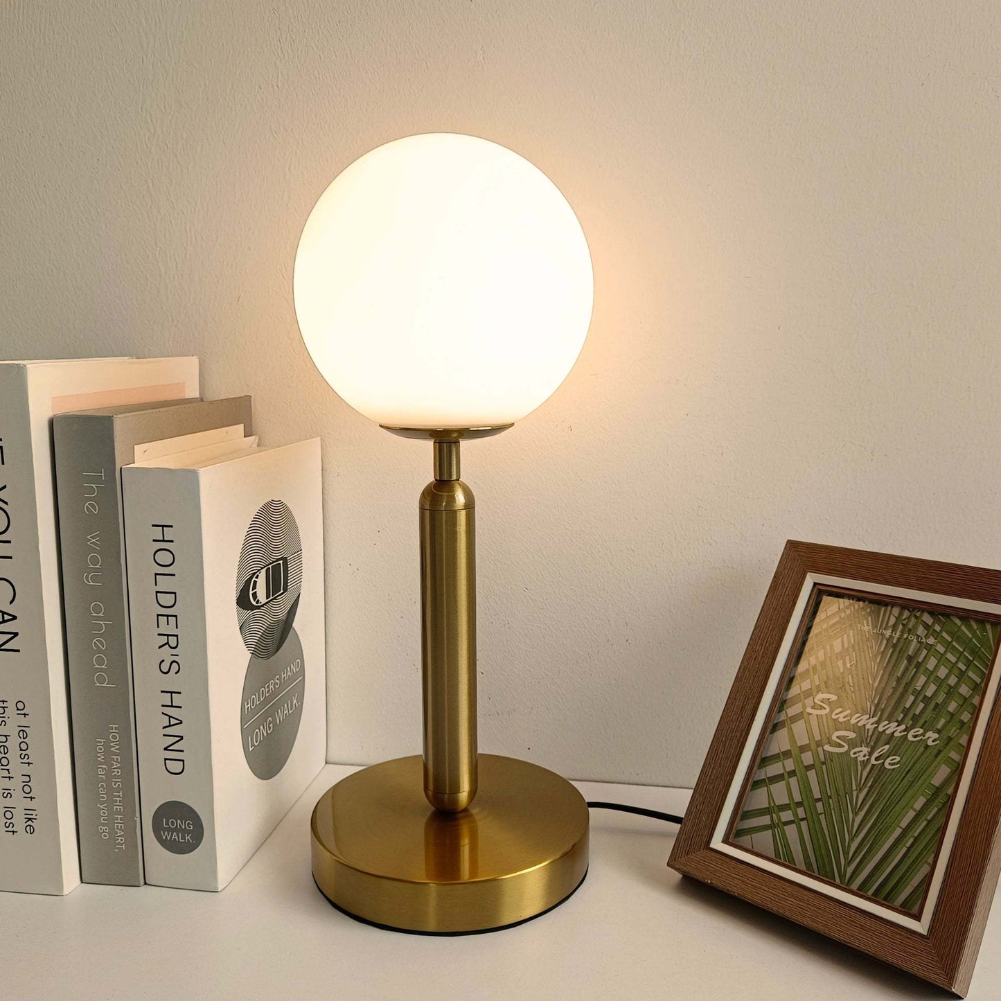 LYXEN™ E-Series – Nordic Metal Table Lamp
