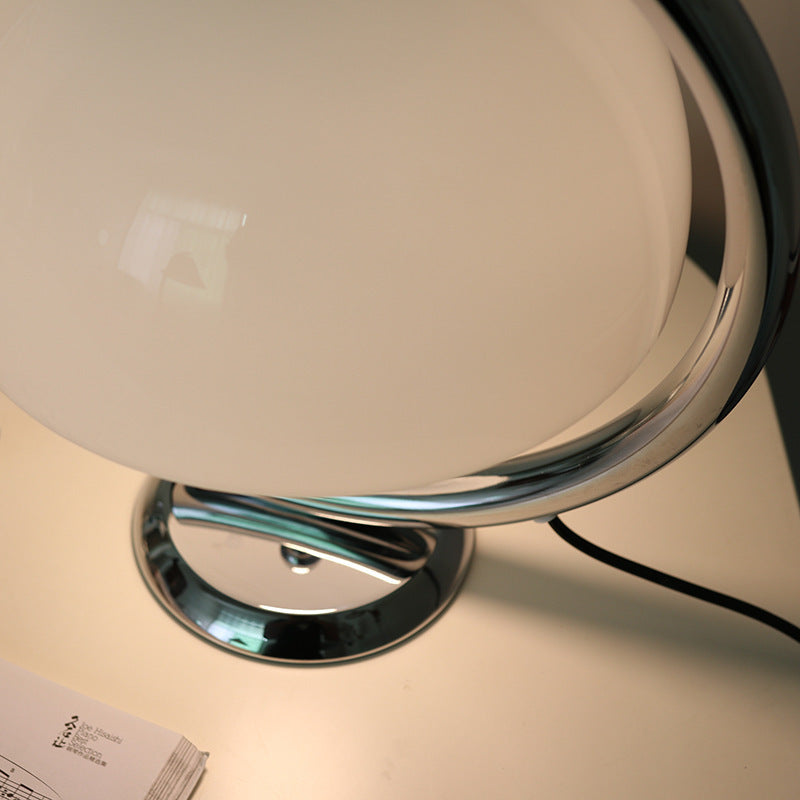 LYXEN™ Reverie – Retro Glass Bedside Lamp
