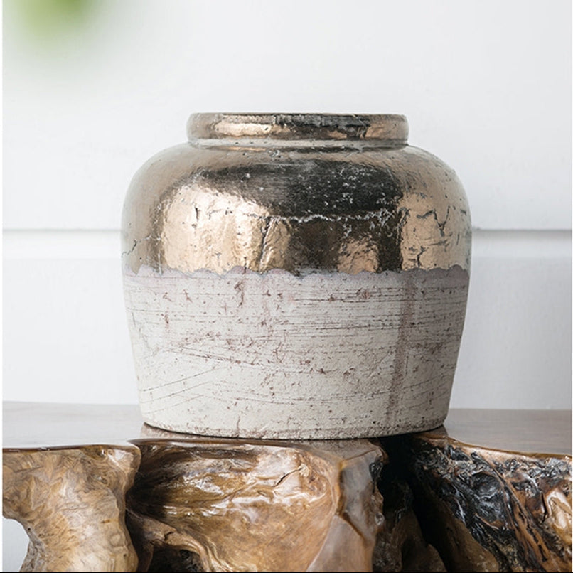 Lyxen™ Ivory Sand Vase