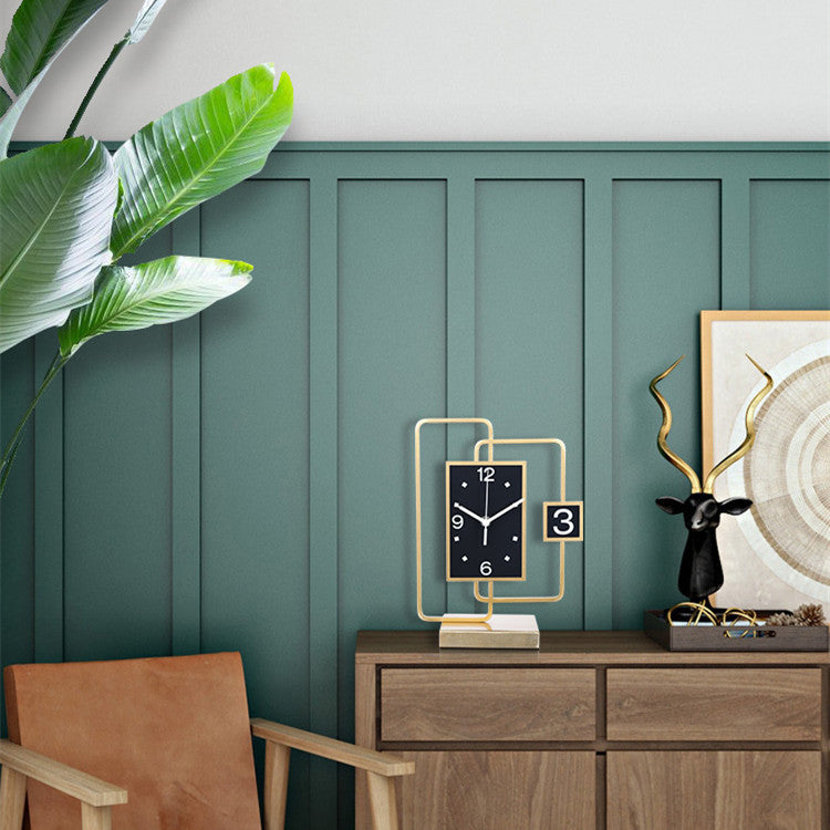 LYXEN™ LuxeDesk Clock – Modern Simplicity in Motion