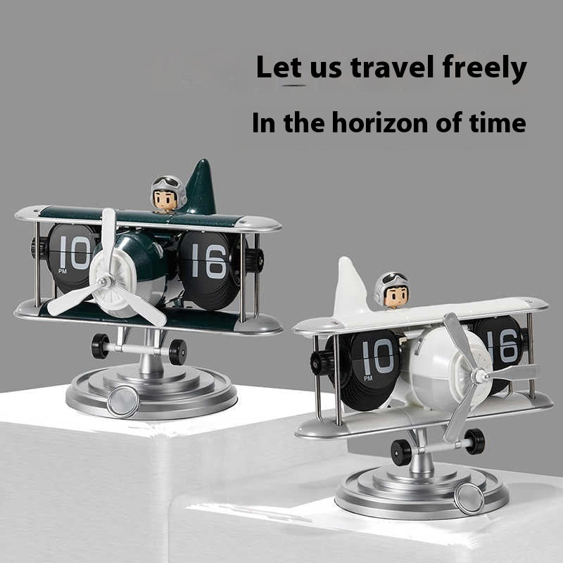 LYXEN AeroFlip – Luxury Aviation-Inspired Flip Clock