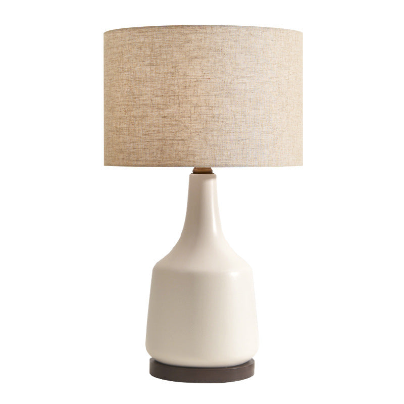 Lyxen NordCerra™ Matte Ceramic Bedside Lamp
