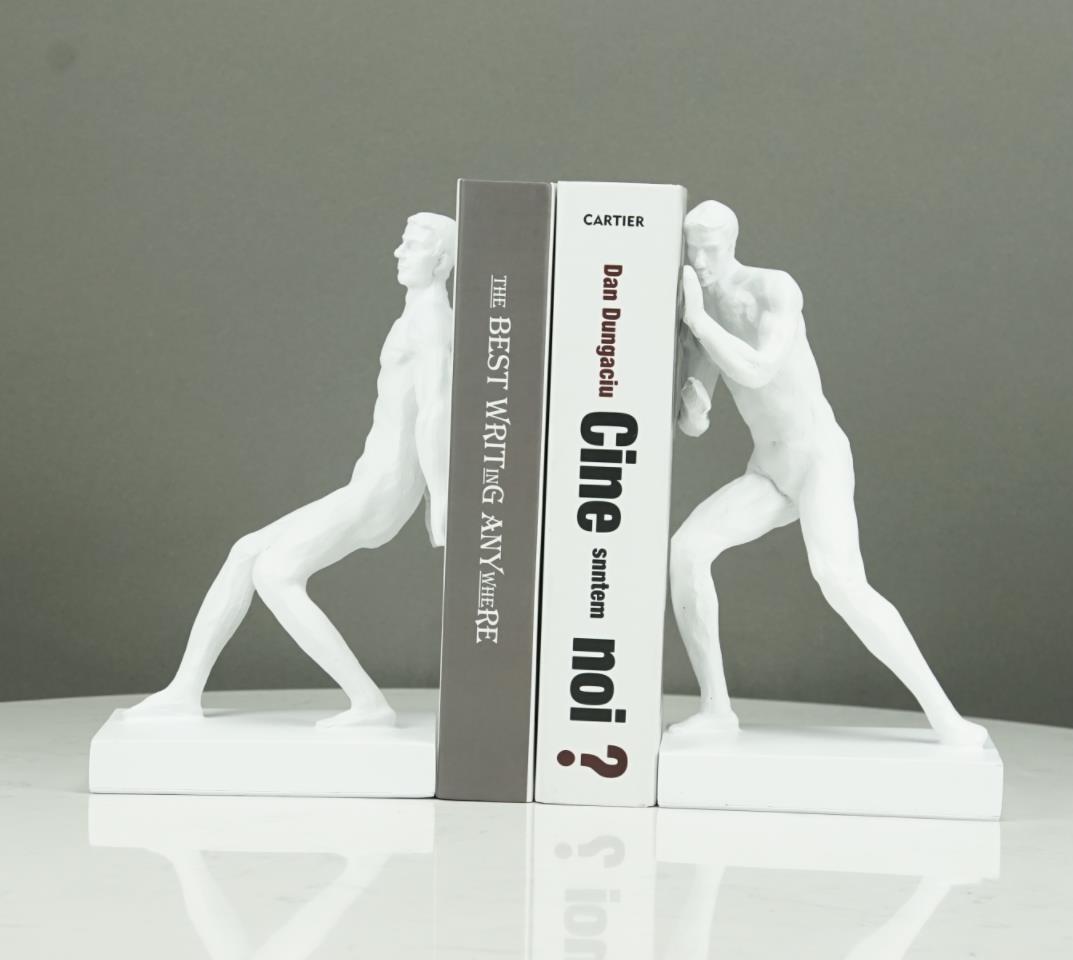 Lyxen MonoEdge – Modern Character Resin Bookend