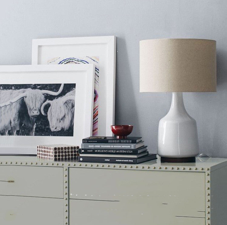 Lyxen NordCerra™ Matte Ceramic Bedside Lamp