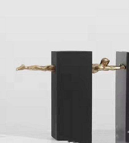 Lyxen Sculptura Series – Modern Resin Art Decor