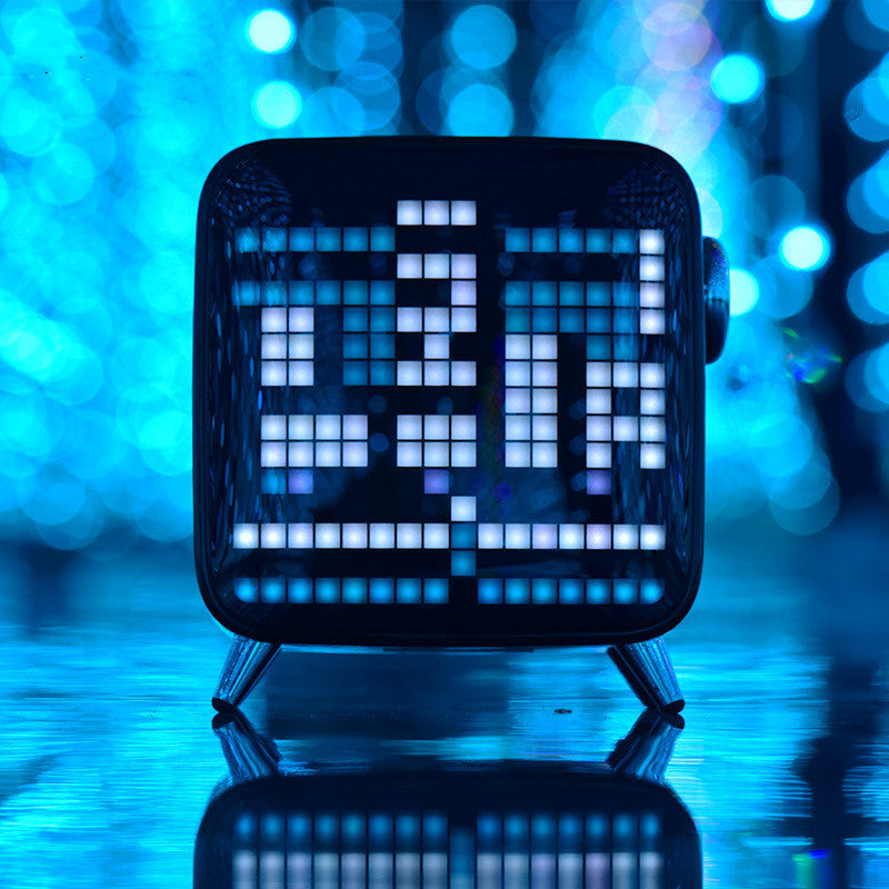 Lyxen GlowBox – Pixel Screen Bluetooth Speaker