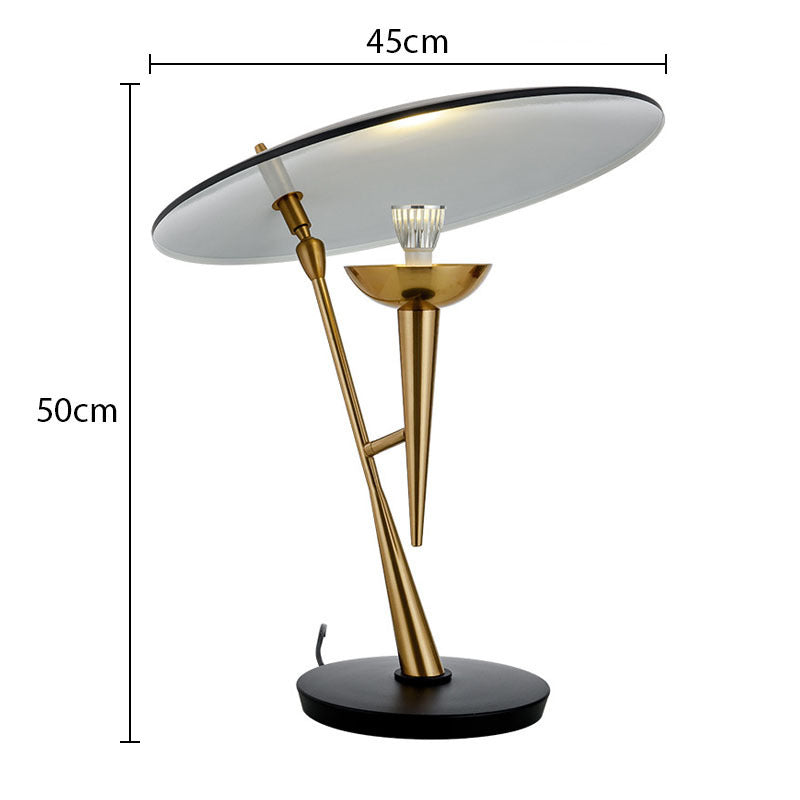 Lyxen GlowForm™ – Modern Decorative Metal Bedside Lamp