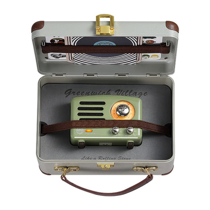 Lyxen RetroWave – Vintage-Style Bluetooth Speaker