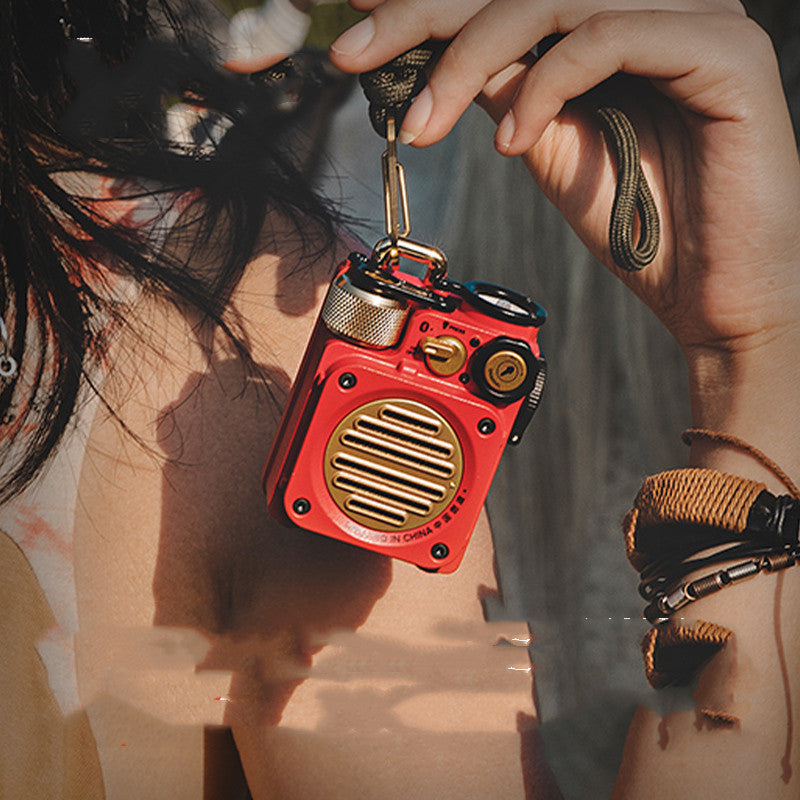 Lyxen ScoutBox – Tactical Retro Bluetooth Speaker