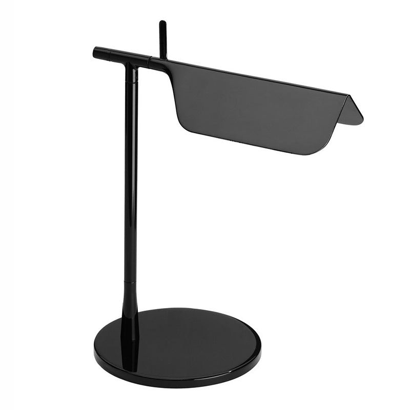 LYXEN™ Arcus – Swing Arm Reading Lamp