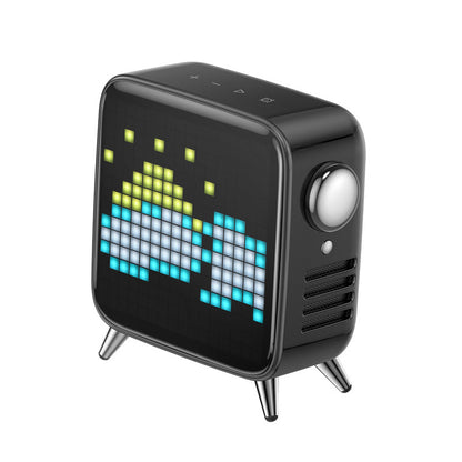 Lyxen GlowBox – Pixel Screen Bluetooth Speaker