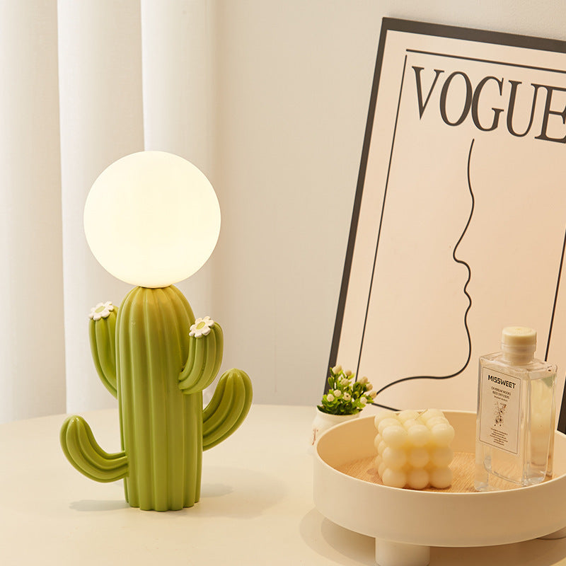 LYXEN™ Cacto – Modern Cactus Bedside Lamp for Kids