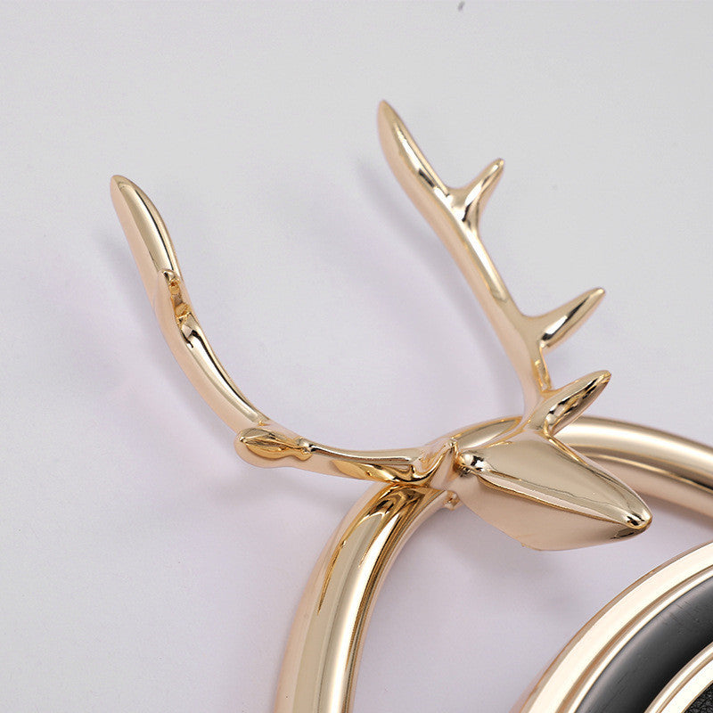 LYXEN StagAura – Nordic Wall Clock