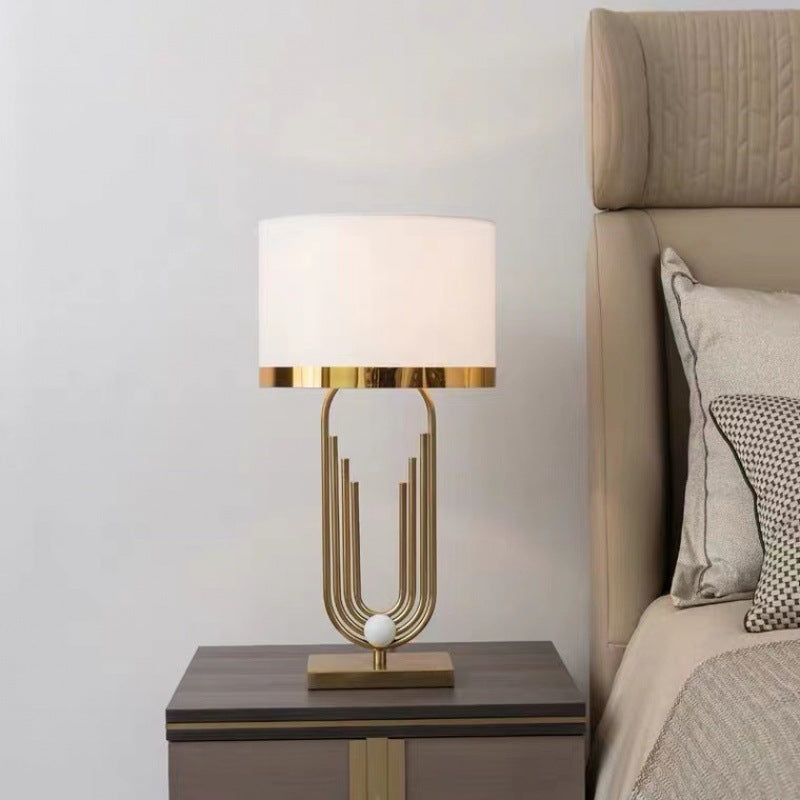 Lyxen Forma™ Sculpted Modern Table Lamp