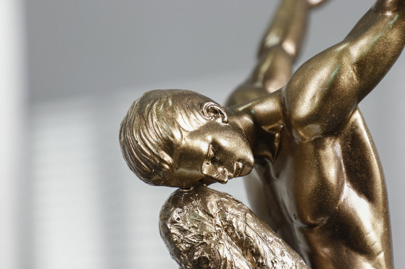 Lyxen Essence Series – Minimalist Resin Sculptures