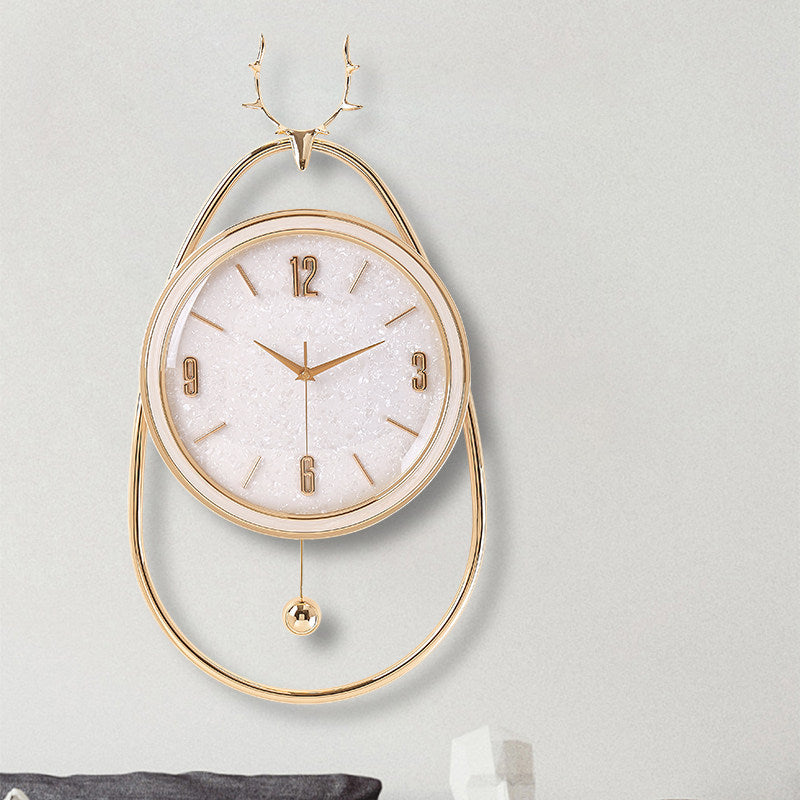 LYXEN StagAura – Nordic Wall Clock