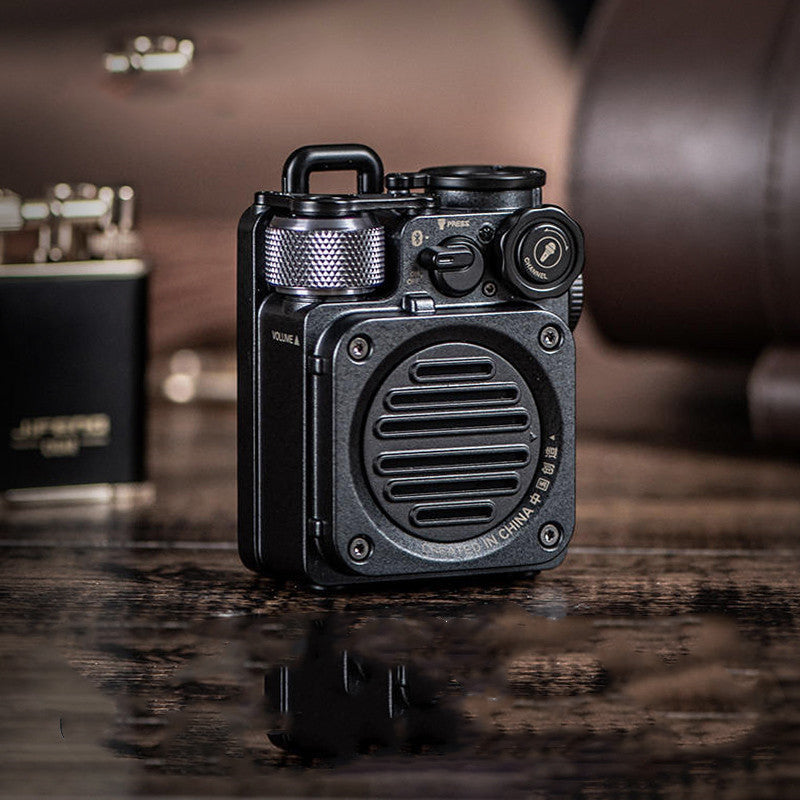 Lyxen ScoutBox – Tactical Retro Bluetooth Speaker