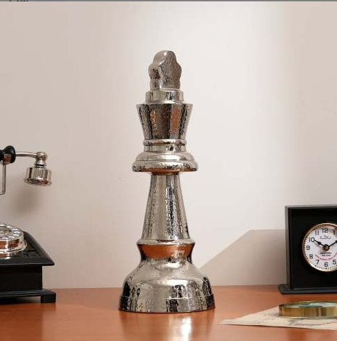 Lyxen™ Knight’s Command – Hammered Nickel Chess Sculpture