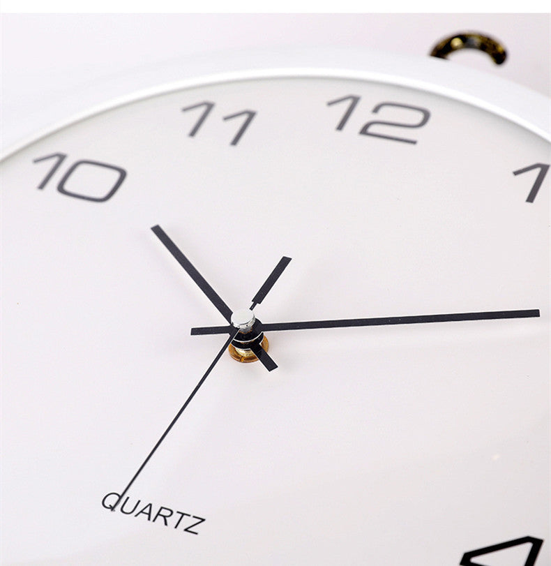 LYXEN™ Regal DualSide Wall Clock – European Luxury Design