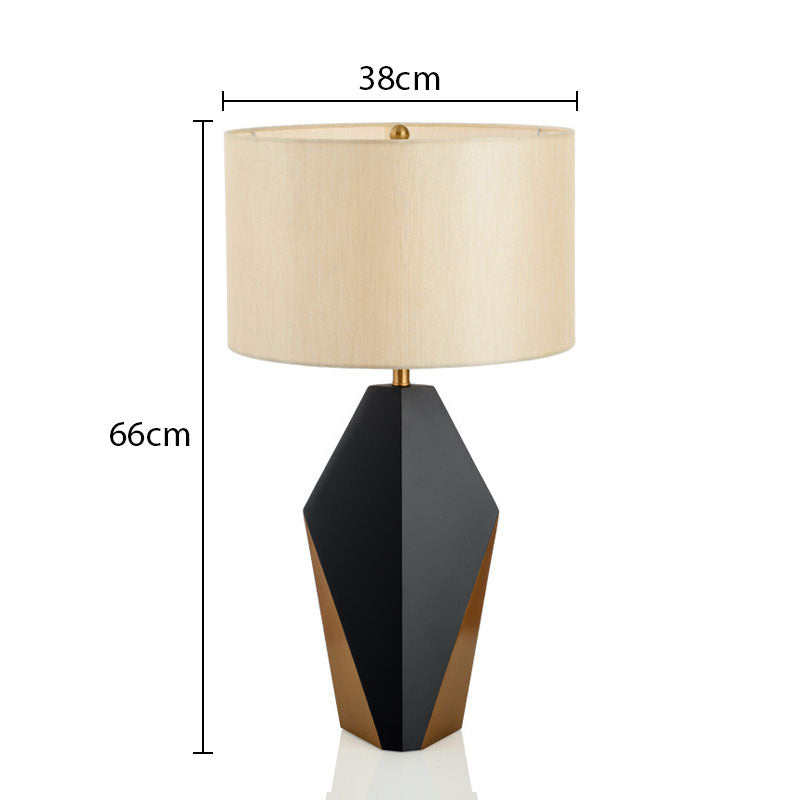 Lyxen GlowForm™ – Modern Decorative Metal Bedside Lamp