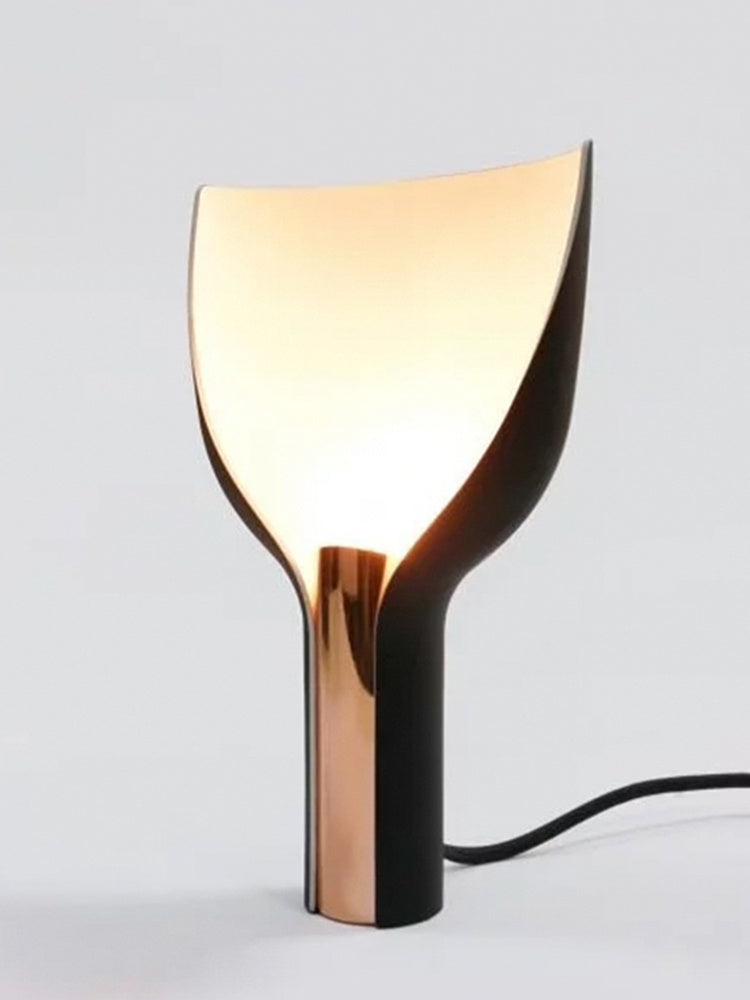 LYXEN™ Orbé – Modern Decorative Desk & Bedside Lamp