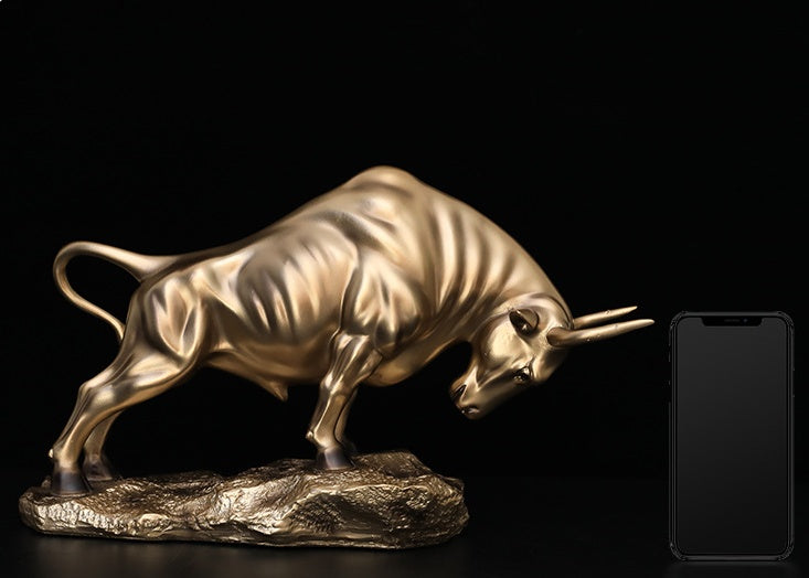 Lyxen NiuYun Soar – Luxury Animal Resin Sculpture