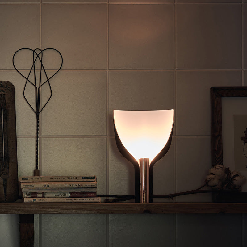 LYXEN™ Orbé – Modern Decorative Desk & Bedside Lamp