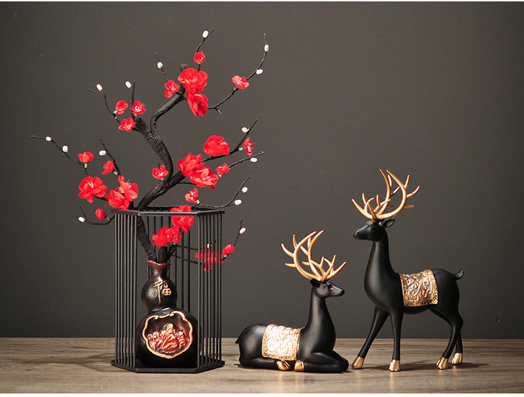 Lyxen White Serenity – Ceramic Deer Sculpture