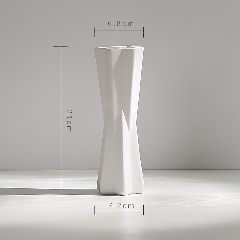Lyxen Ivory Bloom Vase