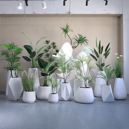 Lyxen™ White Luxury Vase Collection