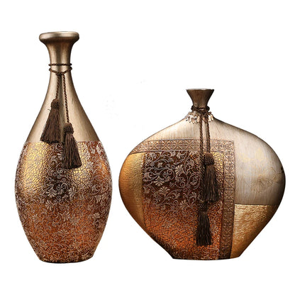 Lyxen™ Imperial Crest – Neoclassical Ceramic Vase