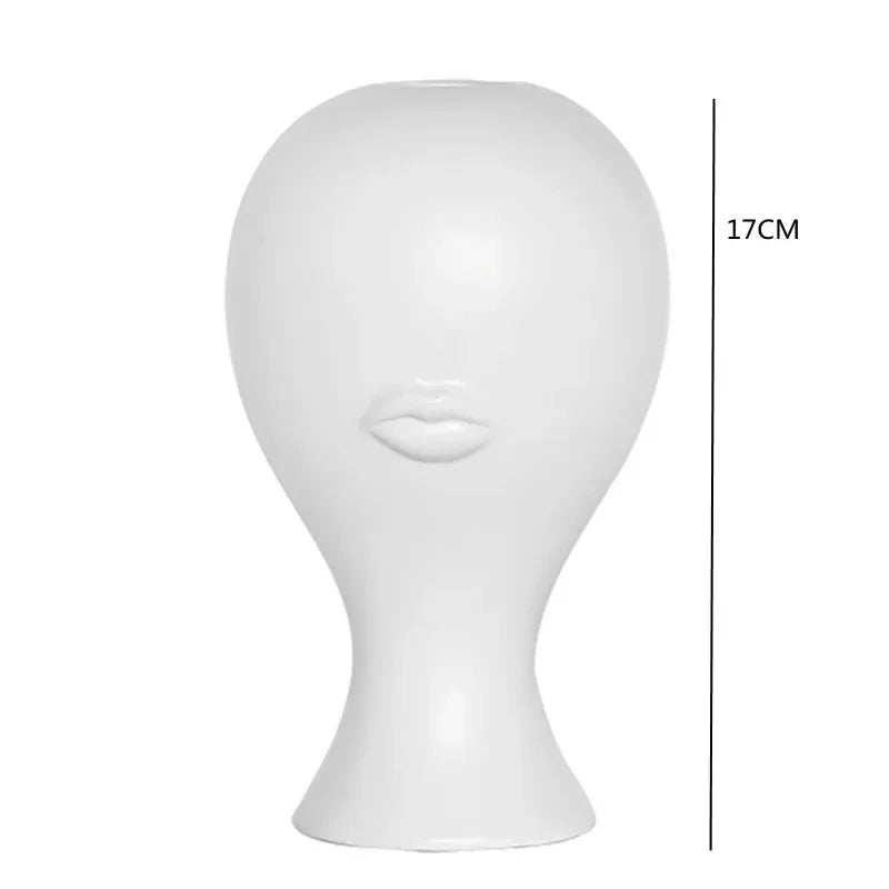 Lyxen™ Alta Crest – European Ceramic Table Vase