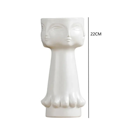 Lyxen™ Alta Crest – European Ceramic Table Vase