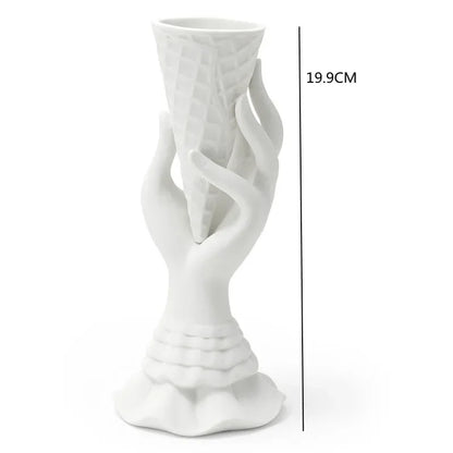 Lyxen™ Alta Crest – European Ceramic Table Vase