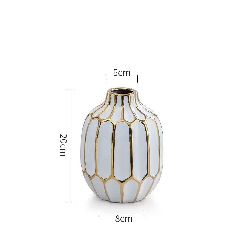 Lyxen™ Crestline – European Ceramic Table Vase