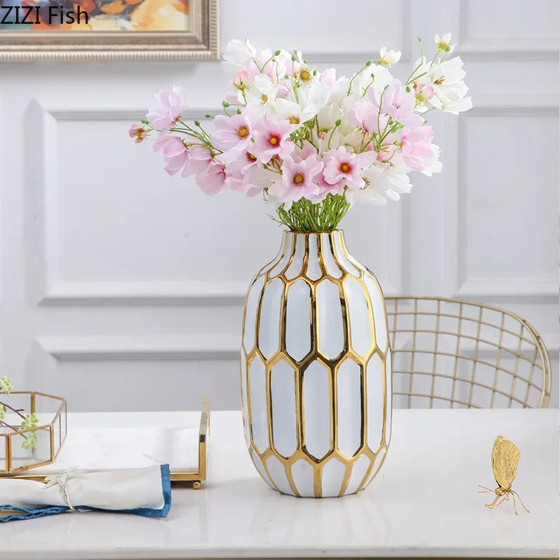 Lyxen™ Crestline – European Ceramic Table Vase