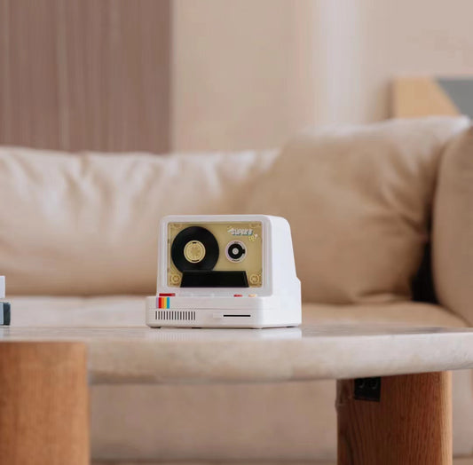 Lyxen TapeBox – Cassette Style Bluetooth Speaker