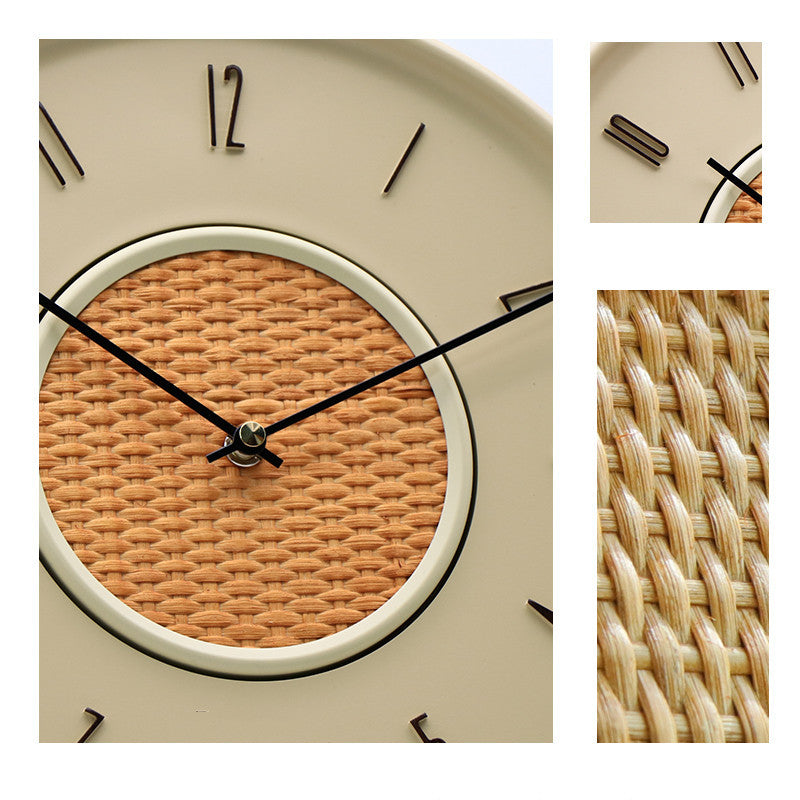 LYXEN CasaRattan – Minimalist Resin Wall Clock