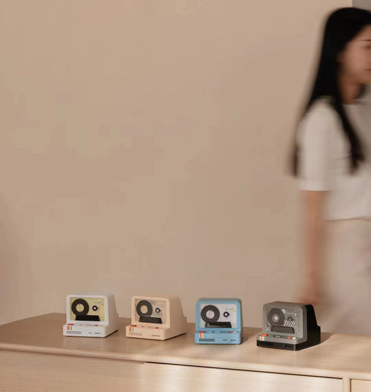 Lyxen TapeBox – Cassette Style Bluetooth Speaker