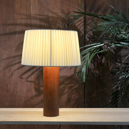 Lyxen PleatGlow – Korean-Style Solid Wood Bedside Lamp