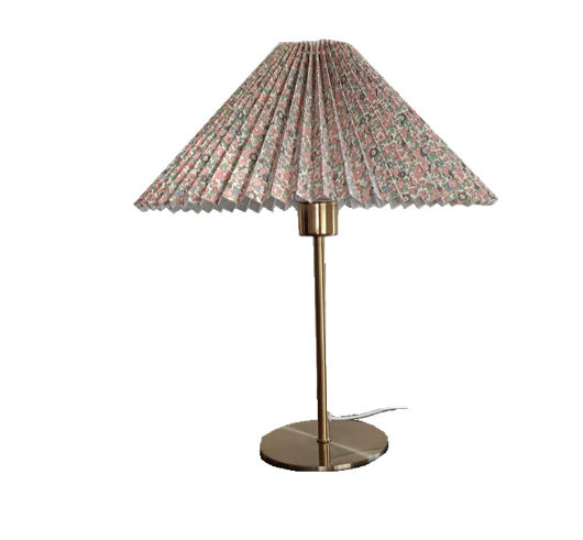 Retro Nostalgic Petal Fabric Copper High-end Umbrella-shaped Bedside Lamp