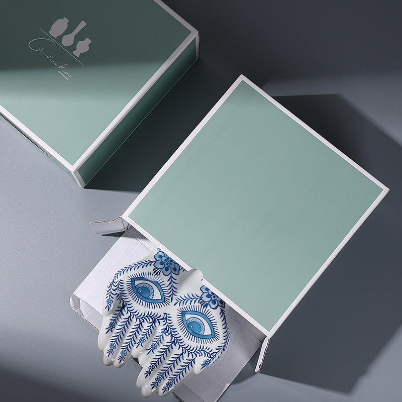 Lyxen™ Azure Gaze — Blue & White Porcelain Sculpture