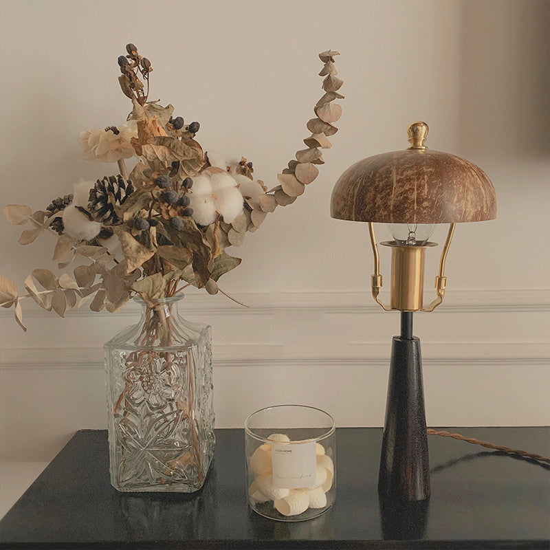 LYXEN™ Soluna – Vintage Coconut Shell Wood Table Lamp