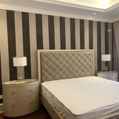 Lyxen Forma™ Sculpted Modern Table Lamp