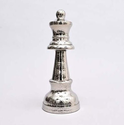Lyxen™ Knight’s Command – Hammered Nickel Chess Sculpture