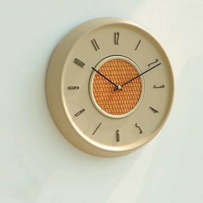 LYXEN CasaRattan – Minimalist Resin Wall Clock
